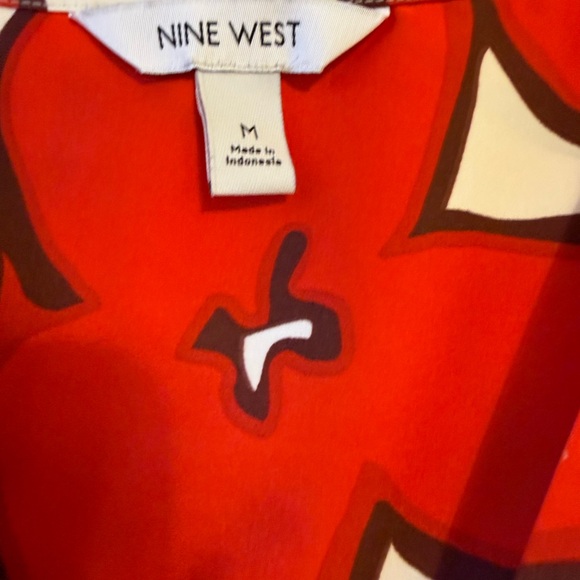 Nine West Red and White Floral Blouse - Picture 2 of 2